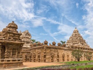 outer view of the magnificent kanchi kailasanathar temple 1024×576 1